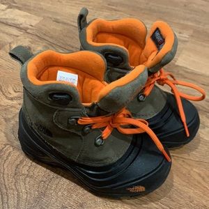 North face kids boots